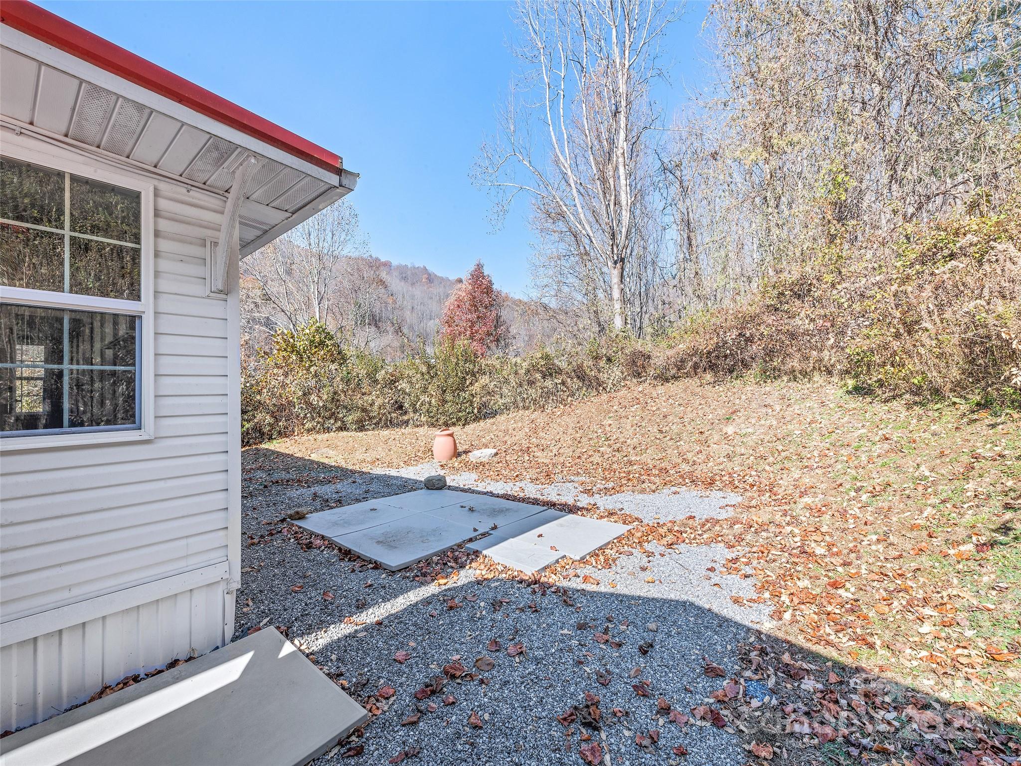 93 Merry Way Clyde NC 28721