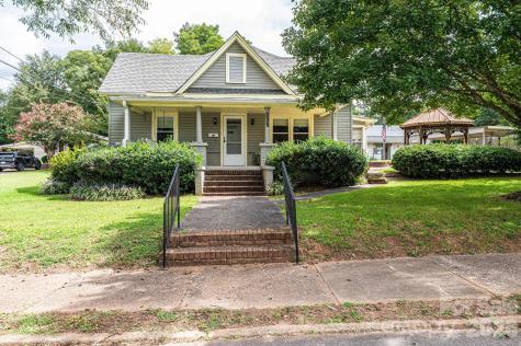 335 Harmon Street Forest City NC 28043