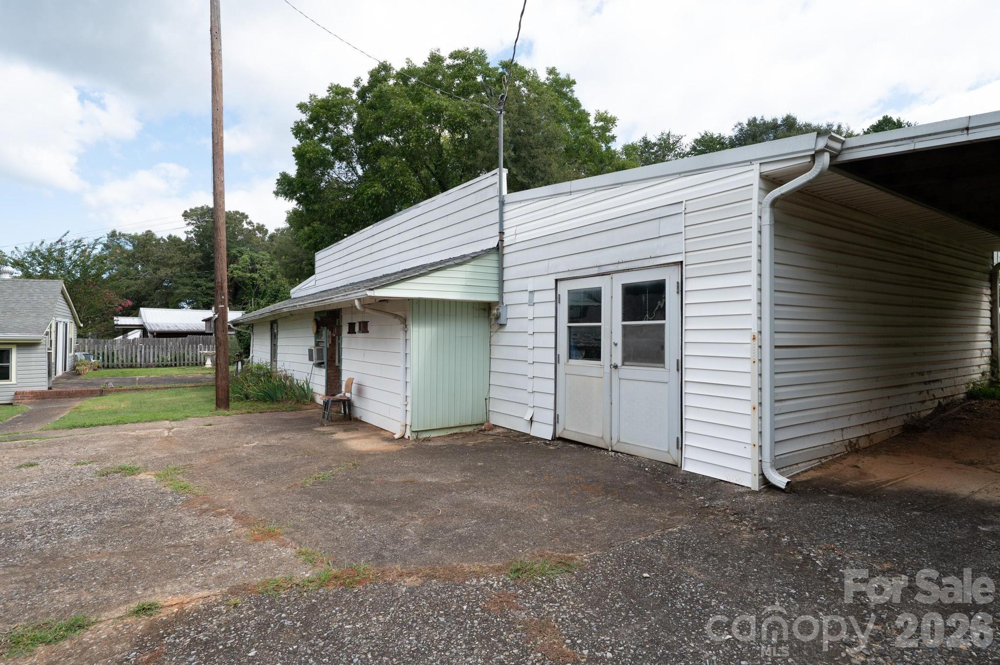 335 Harmon Street Forest City NC 28043