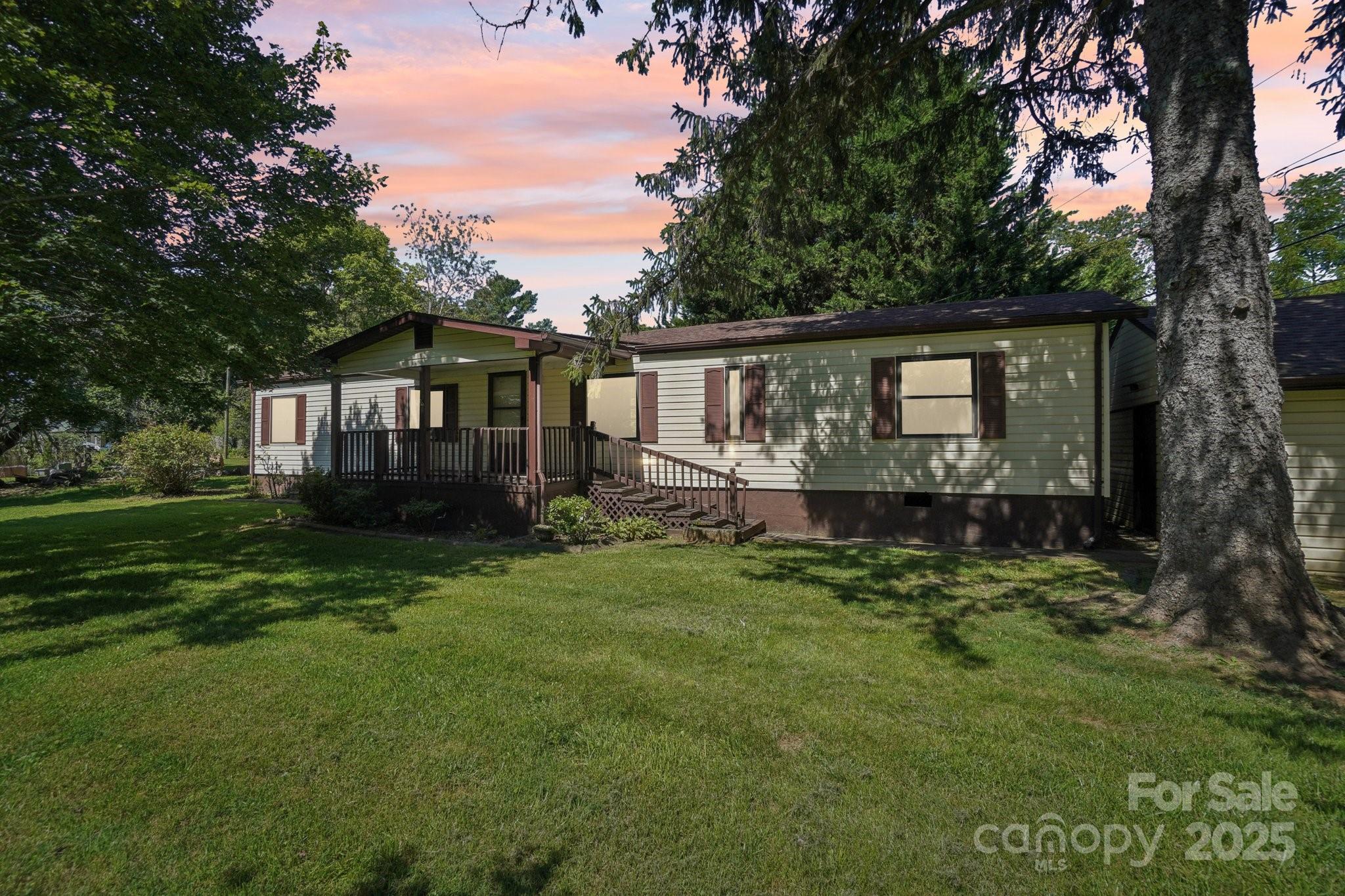 23 Jones Circle Fletcher NC 28732