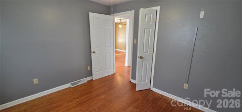 212 Old Dale Road Spruce Pine NC 28777