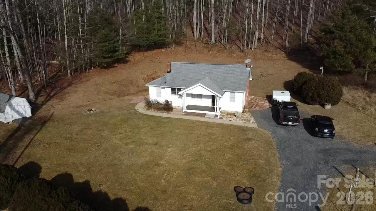 212 Old Dale Road Spruce Pine NC 28777