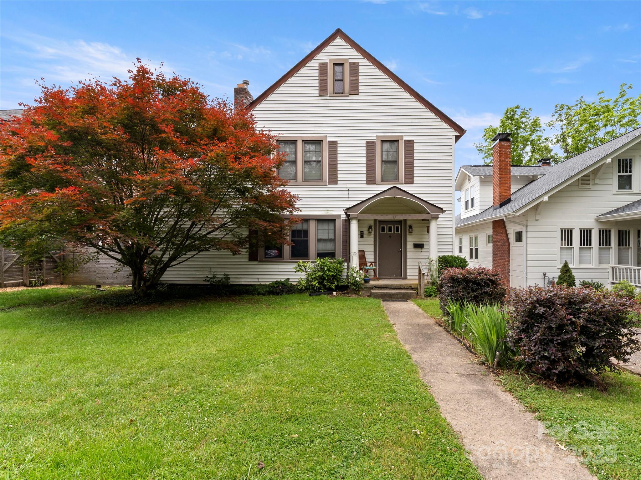 6 Woodley Avenue Asheville NC 28804