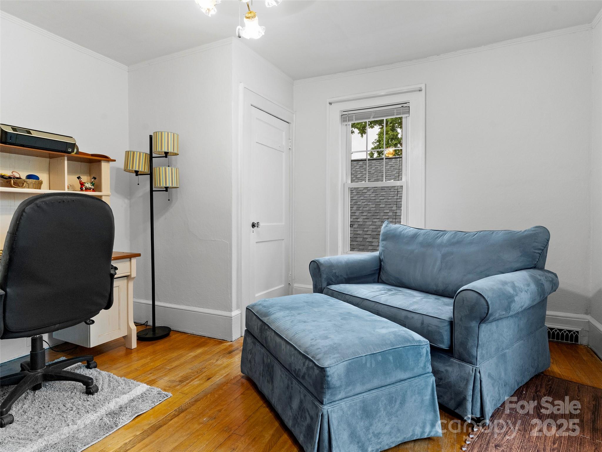 6 Woodley Avenue Asheville NC 28804