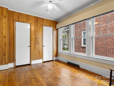 6 Woodley Avenue Asheville NC 28804