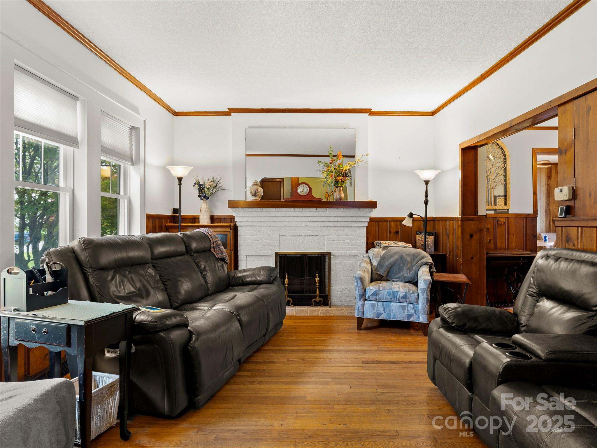 6 Woodley Avenue Asheville NC 28804