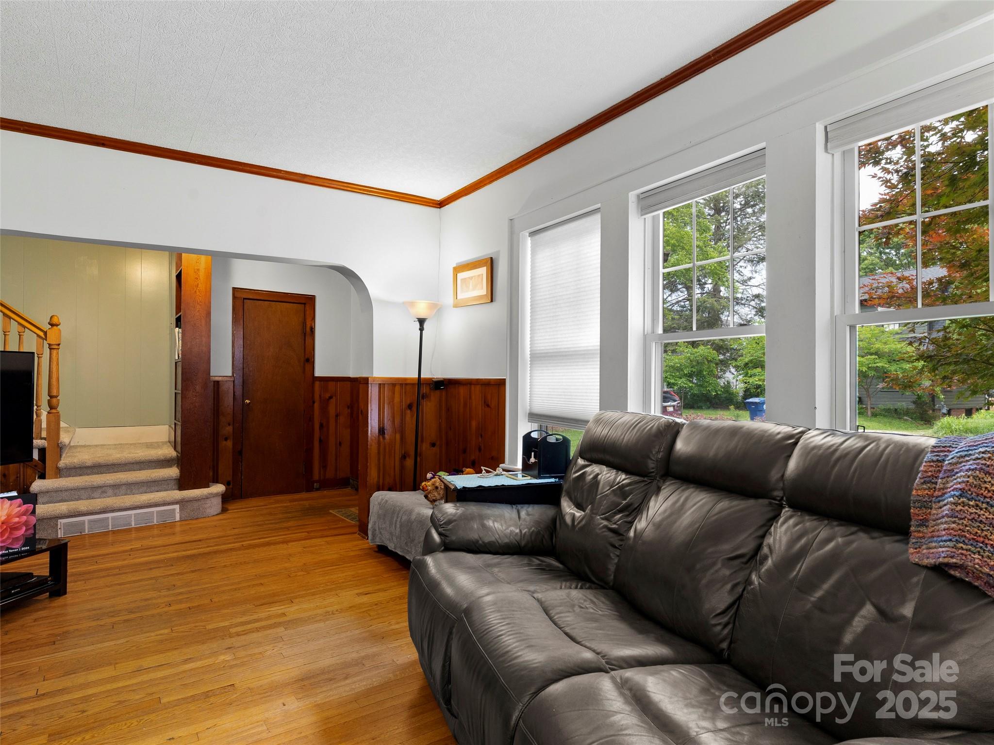 6 Woodley Avenue Asheville NC 28804