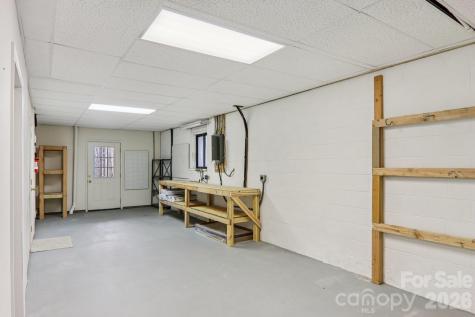 71 N Setsi Lane Brevard NC 28712