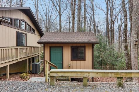 71 N Setsi Lane Brevard NC 28712