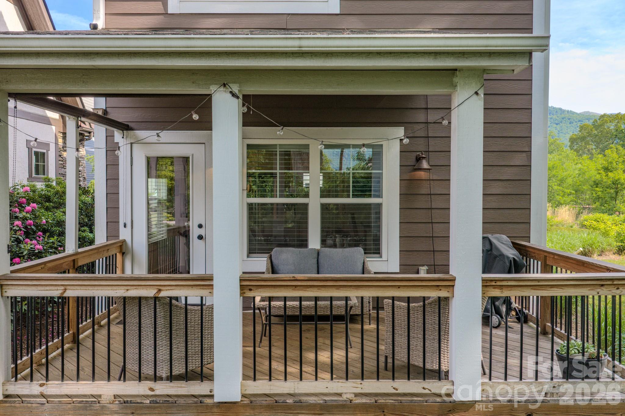 15 Tudor Way Black Mountain NC 28711