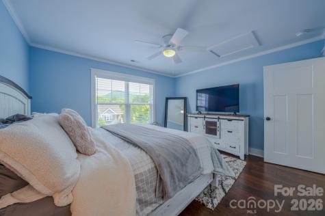 15 Tudor Way Black Mountain NC 28711