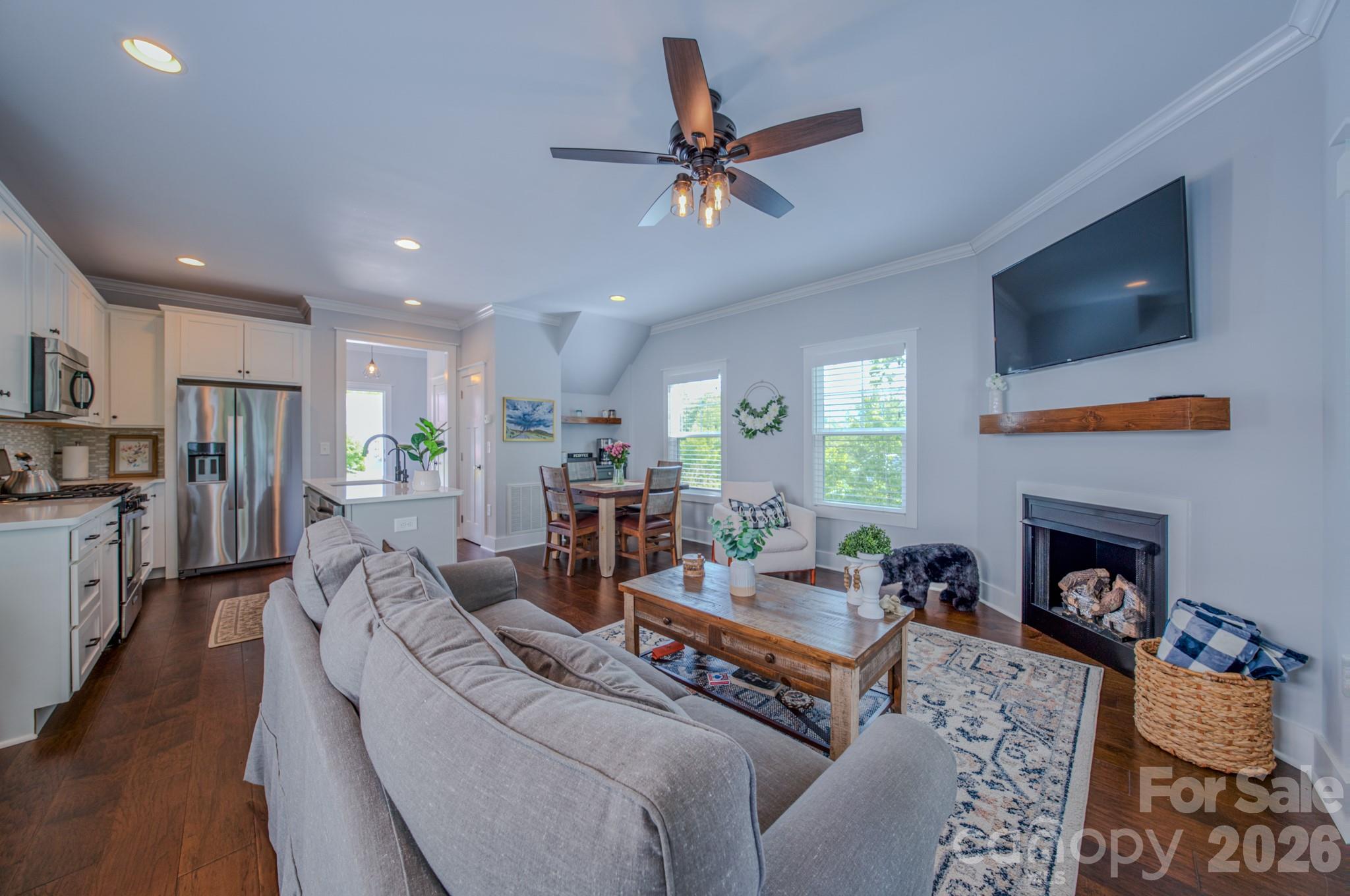 15 Tudor Way Black Mountain NC 28711