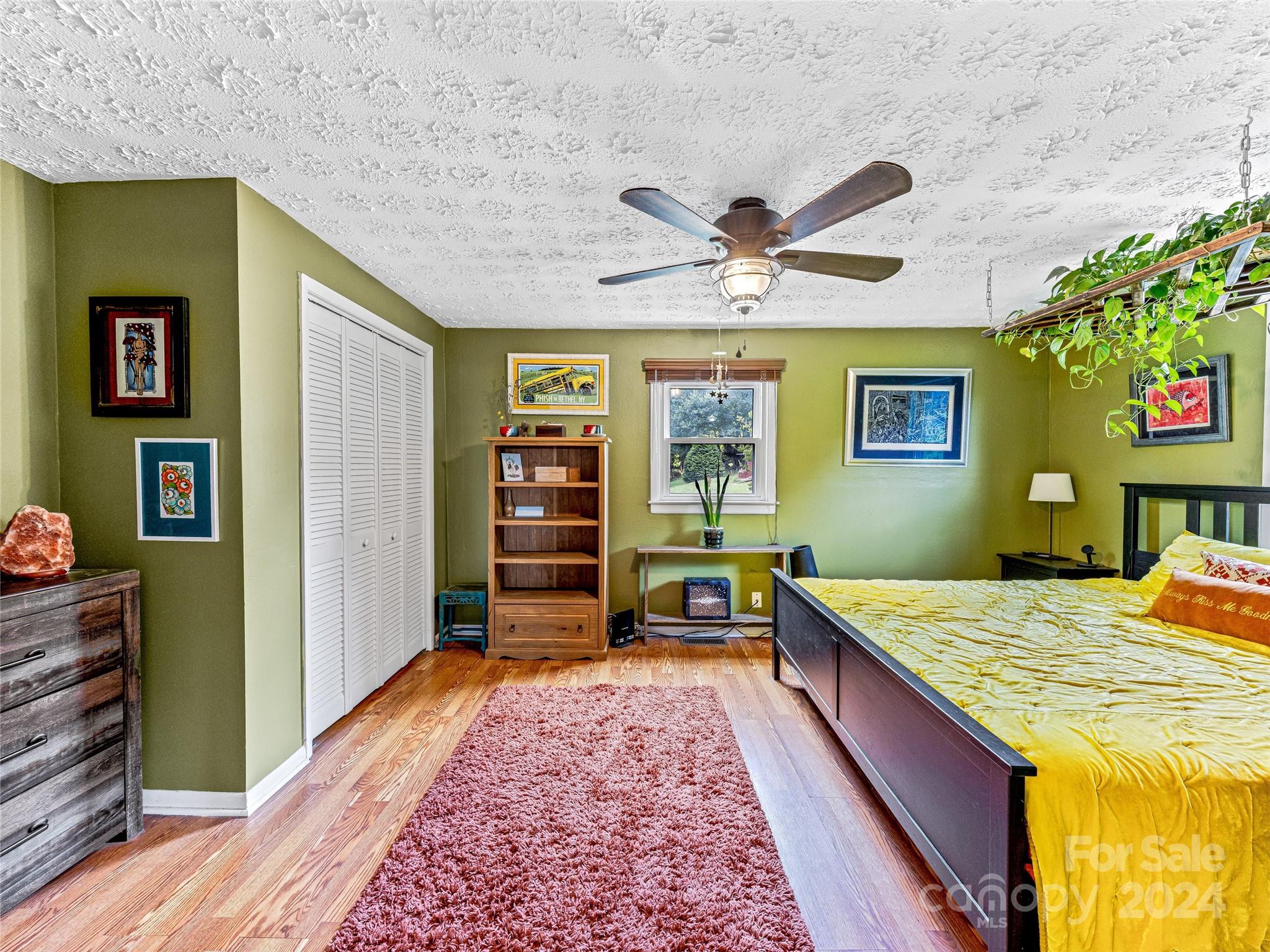 38 Ben Lippen Road Asheville NC 28806