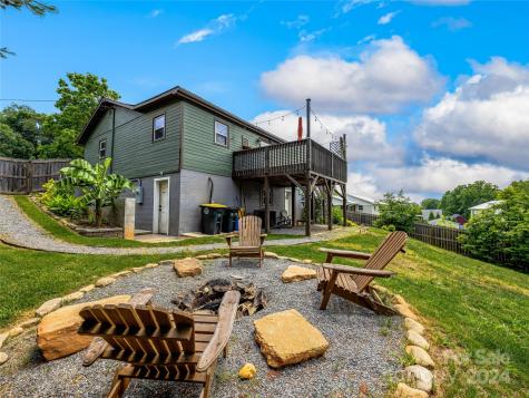 38 Ben Lippen Road Asheville NC 28806