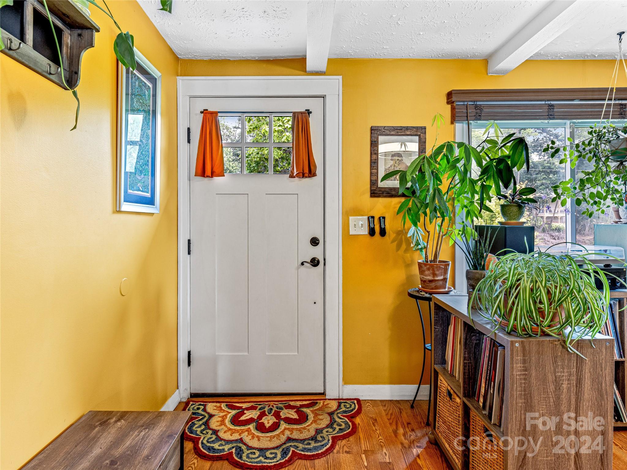38 Ben Lippen Road Asheville NC 28806