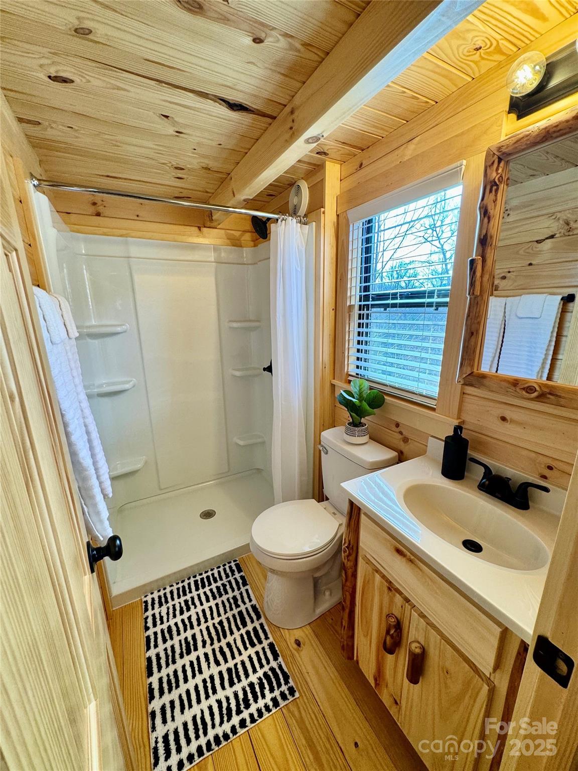 37 Bream Loop Road Marion NC 28752