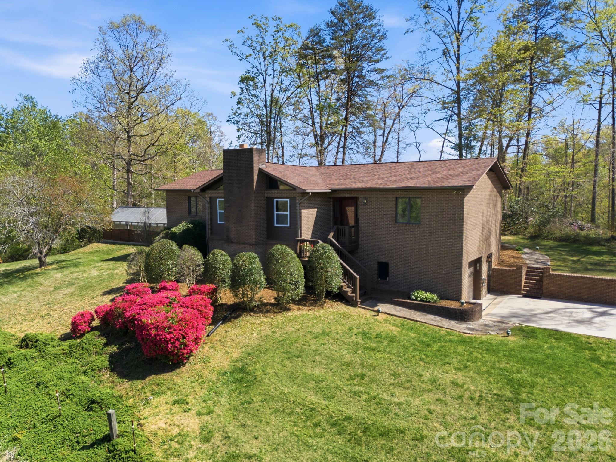 573 & 577 Randolph Road Marion NC 28752