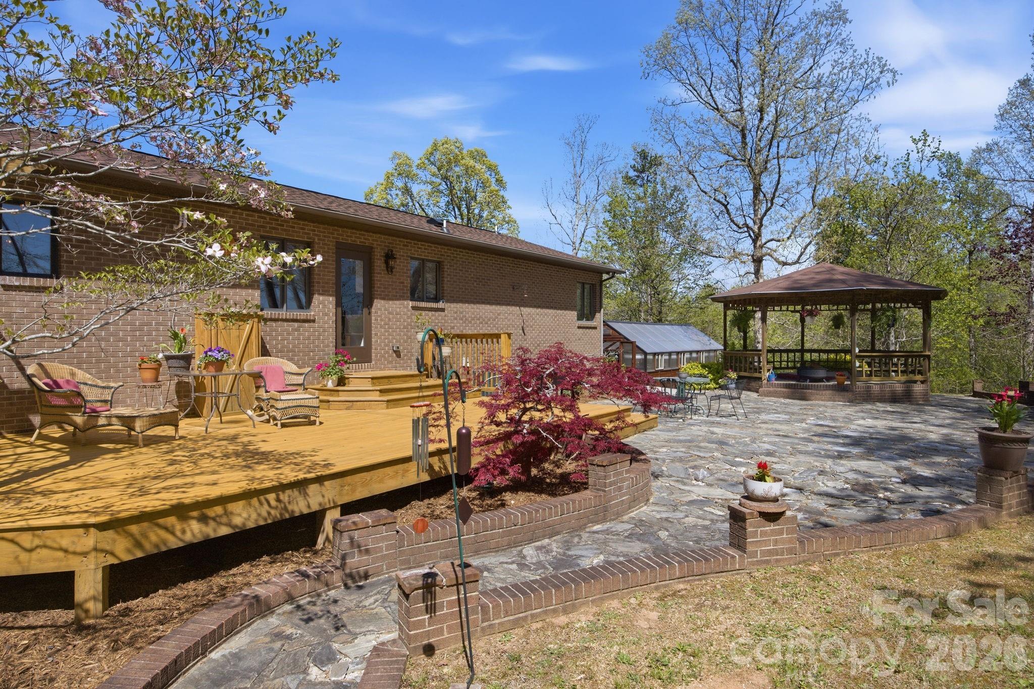 573 & 577 Randolph Road Marion NC 28752