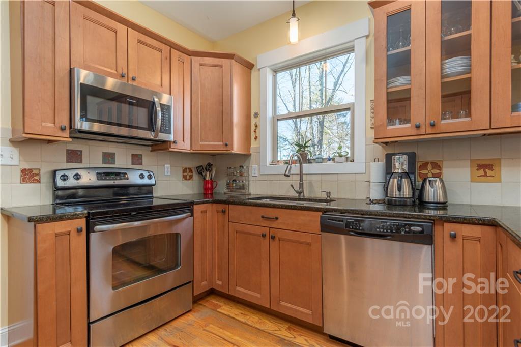 50 Sonnet Lane Asheville NC 28804