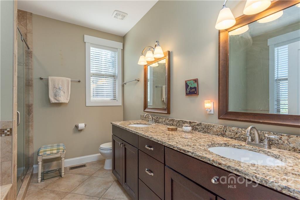50 Sonnet Lane Asheville NC 28804
