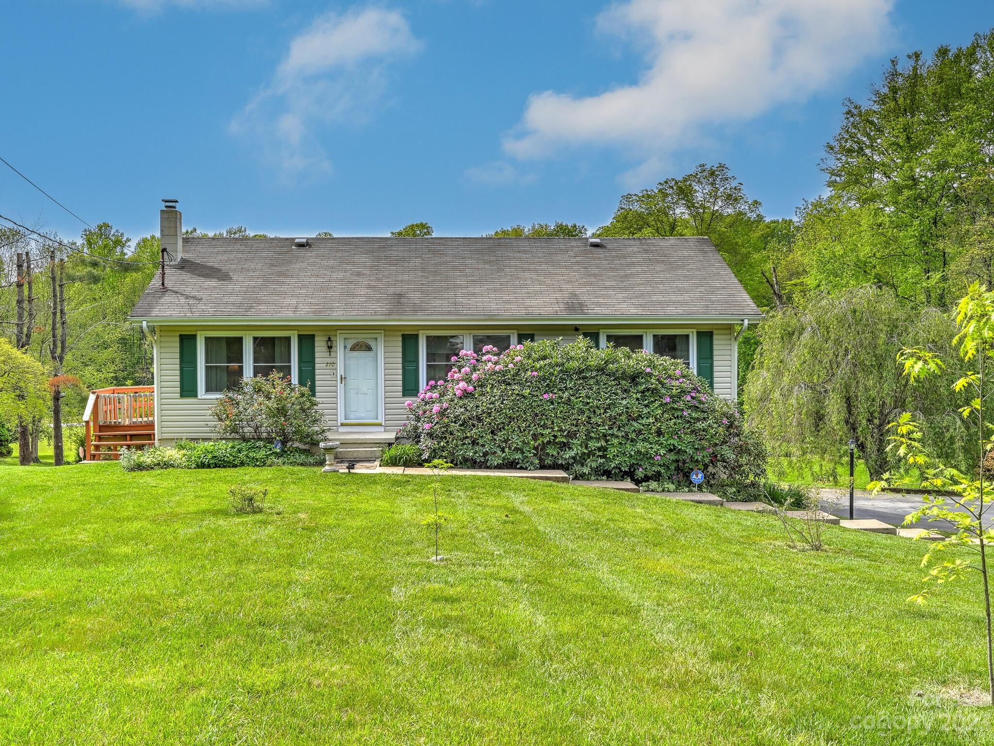 210 Pine Tree Court Candler NC 28715