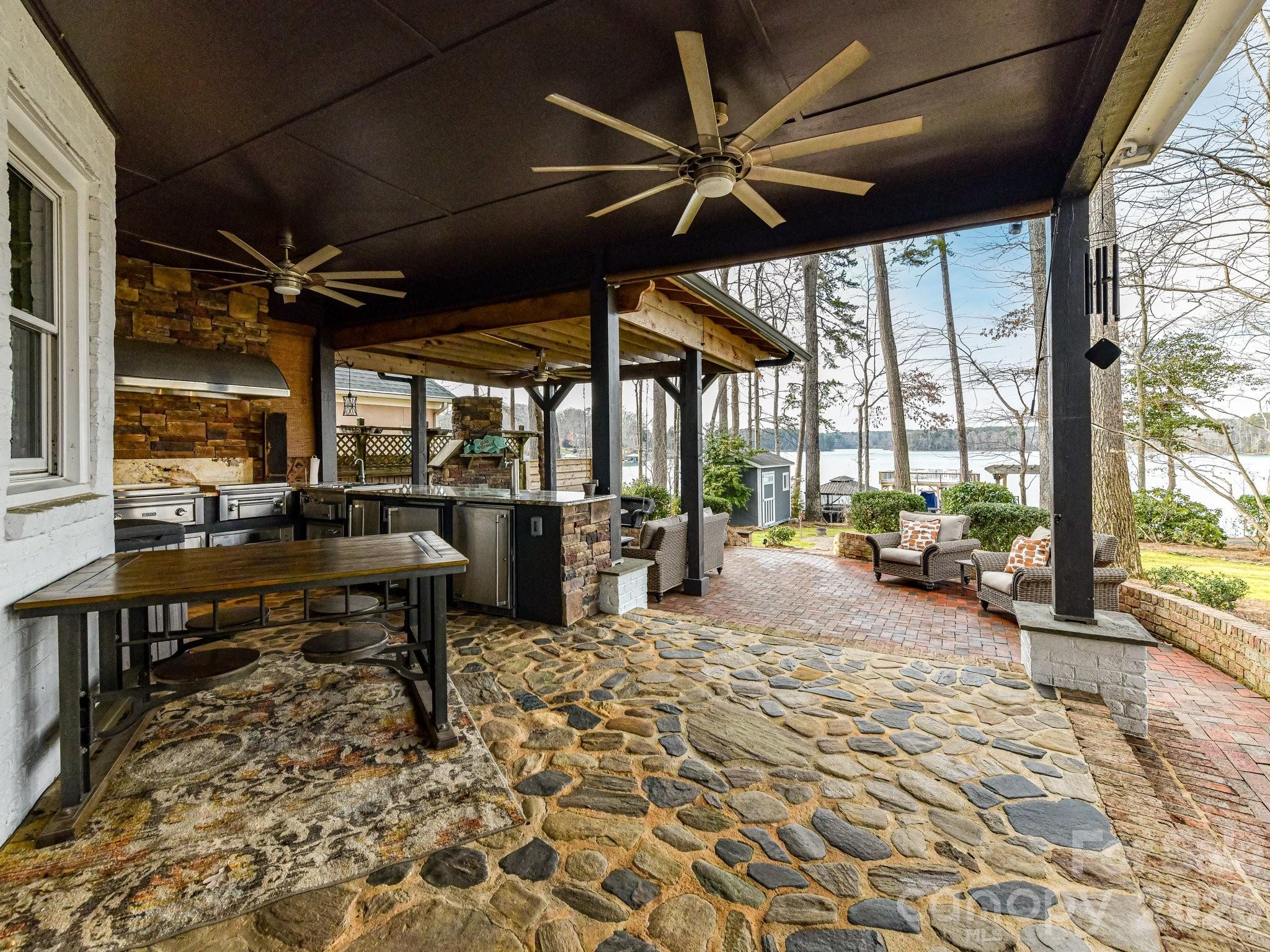 5401 Mountain Point Lane Charlotte NC 28216