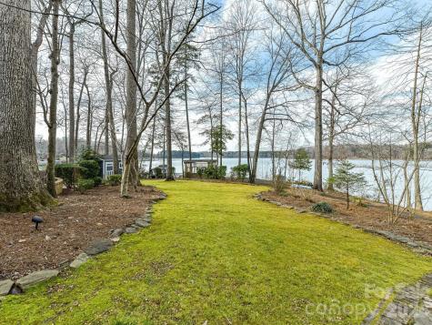 5401 Mountain Point Lane Charlotte NC 28216