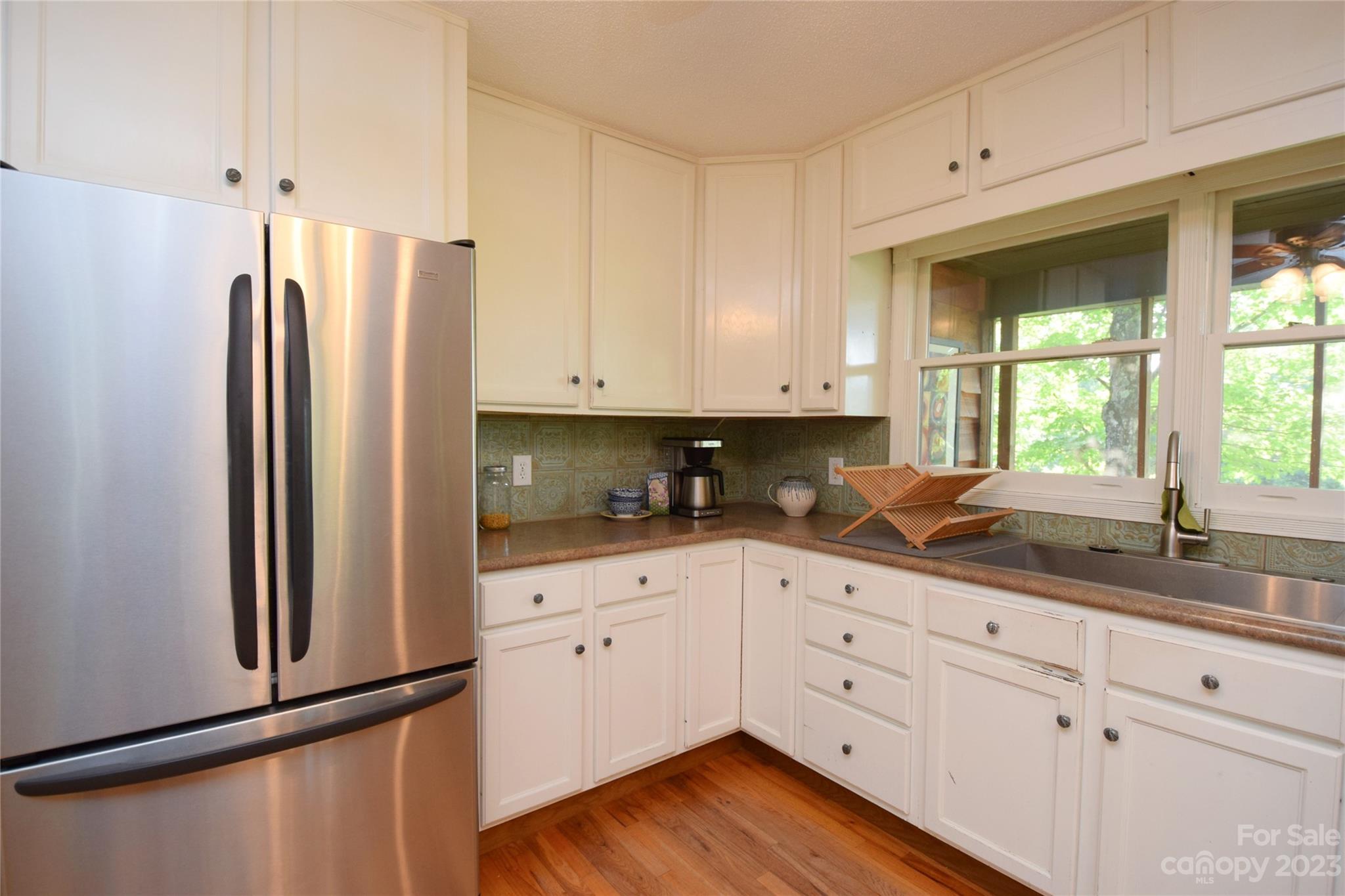 127 Cleve Silver Road Bakersville NC 28705