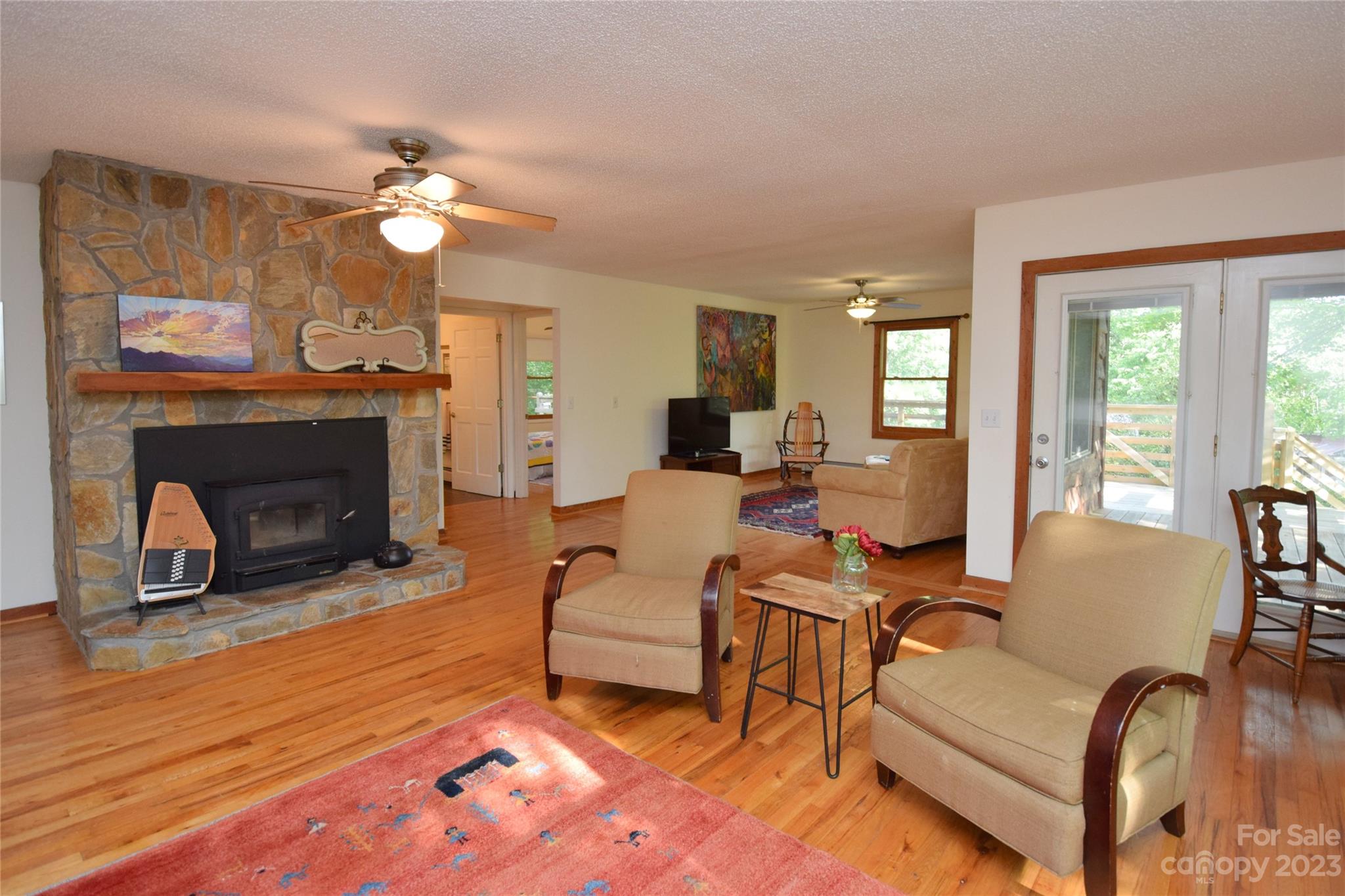 127 Cleve Silver Road Bakersville NC 28705