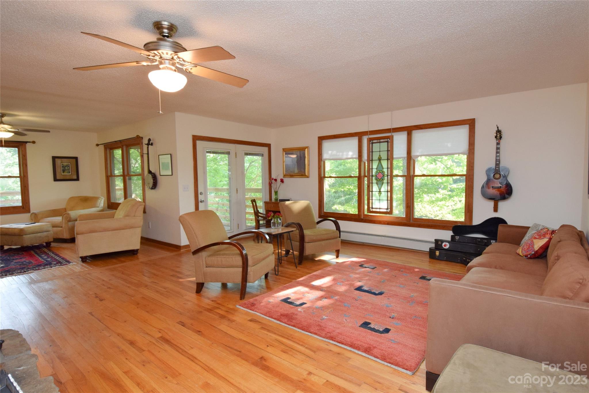 127 Cleve Silver Road Bakersville NC 28705