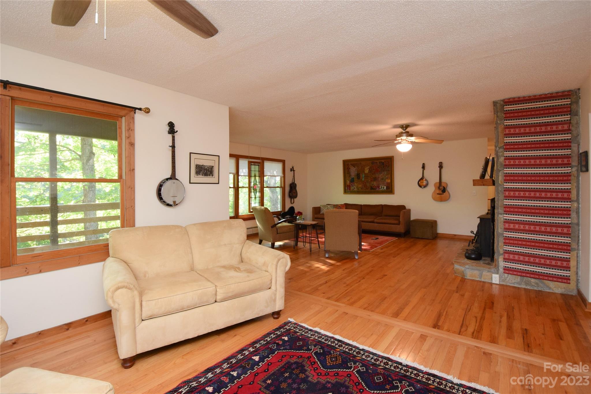 127 Cleve Silver Road Bakersville NC 28705