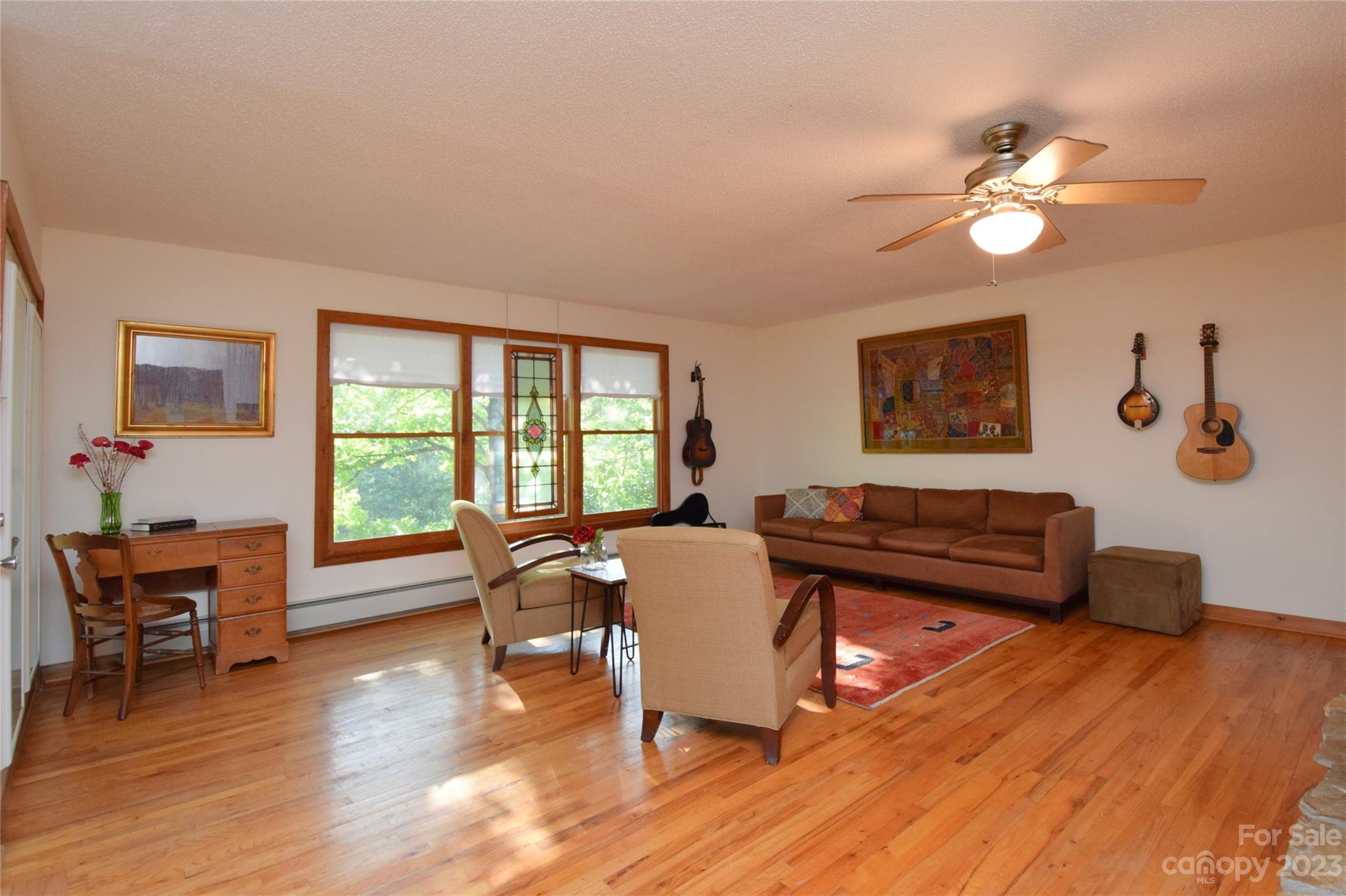 127 Cleve Silver Road Bakersville NC 28705