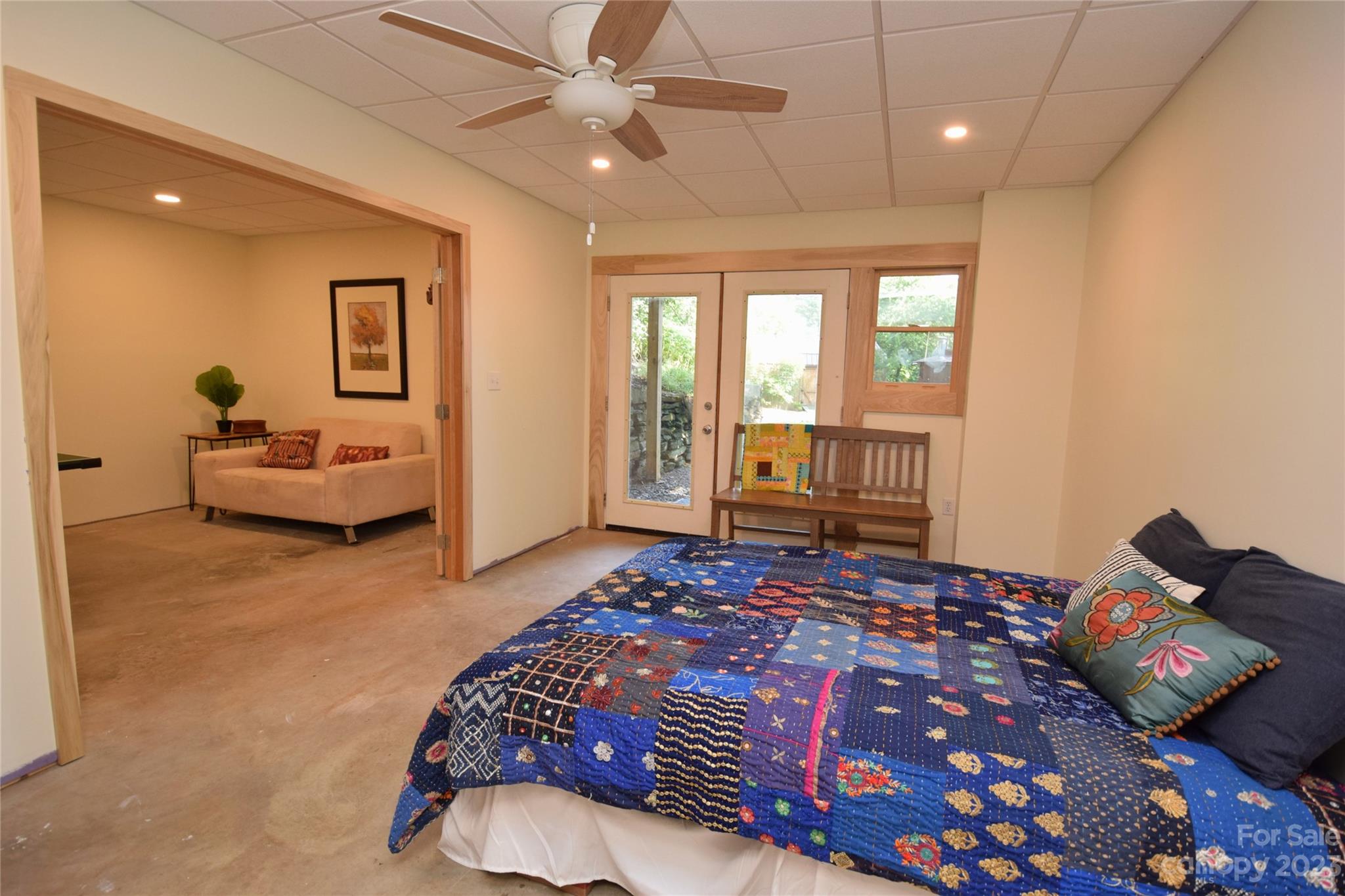 127 Cleve Silver Road Bakersville NC 28705
