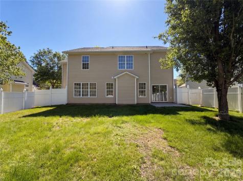 8236 Chilkoot Lane Locust NC 28097