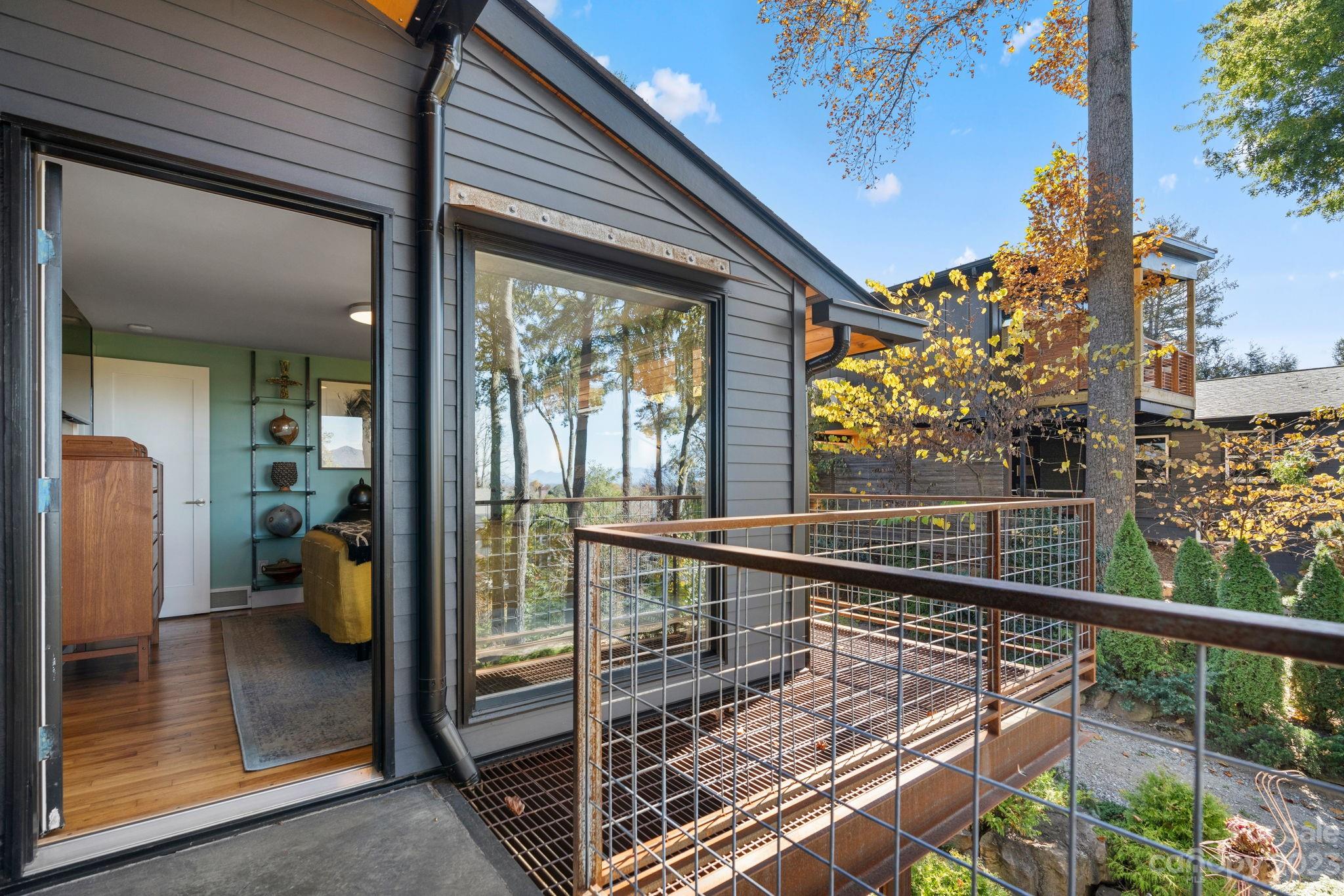 10 Von Ruck Court Asheville NC 28801