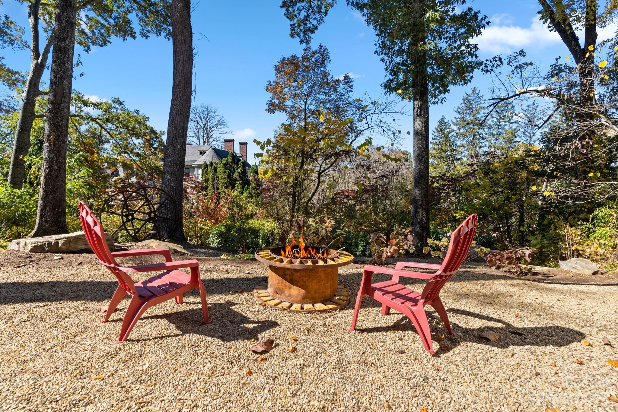 10 Von Ruck Court Asheville NC 28801
