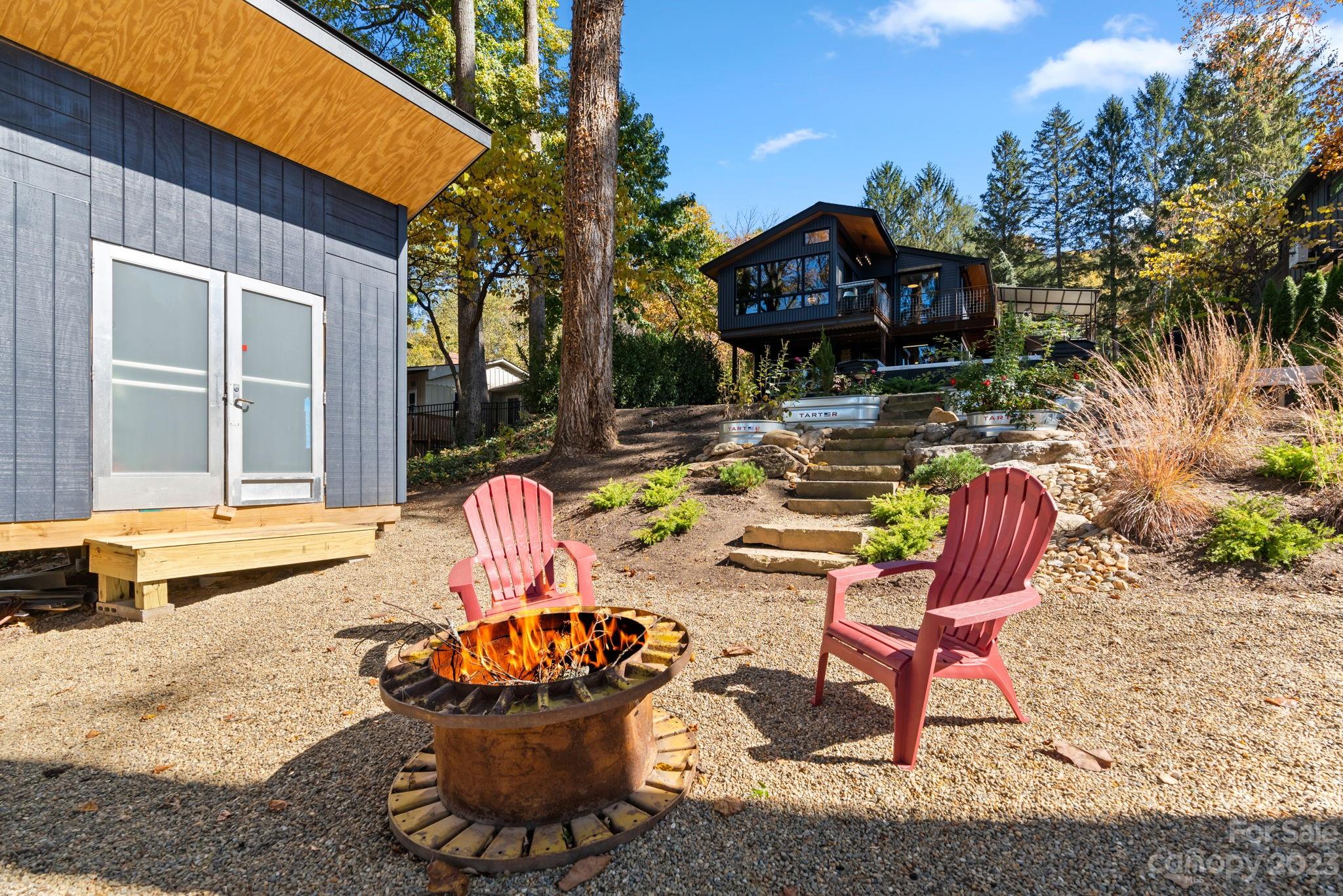 10 Von Ruck Court Asheville NC 28801