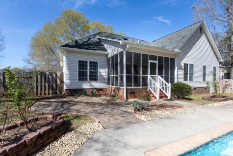 1525 Garrett Landen Drive Clover SC 29710