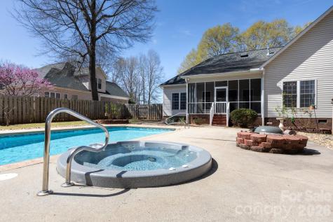 1525 Garrett Landen Drive Clover SC 29710