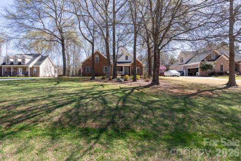 1525 Garrett Landen Drive Clover SC 29710