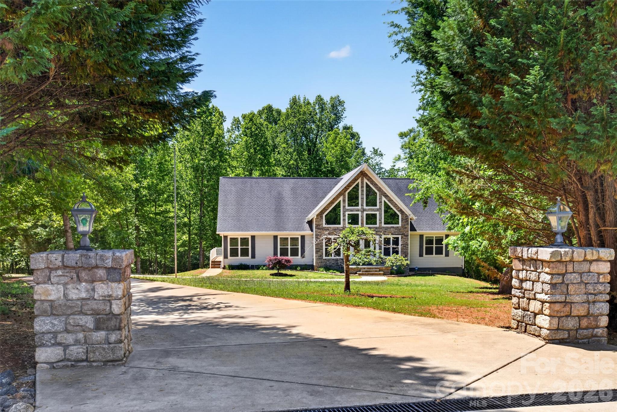 2977 Cabin Creek Drive Catawba NC 28609