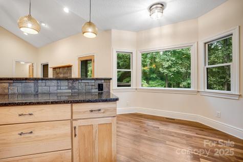 6 Woodland Road W Asheville NC 28806