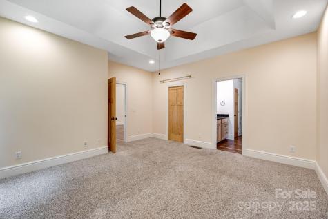 6 Woodland Road W Asheville NC 28806