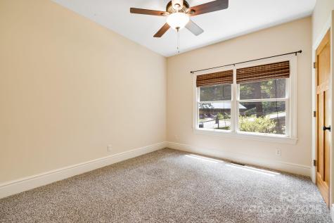 6 Woodland Road W Asheville NC 28806
