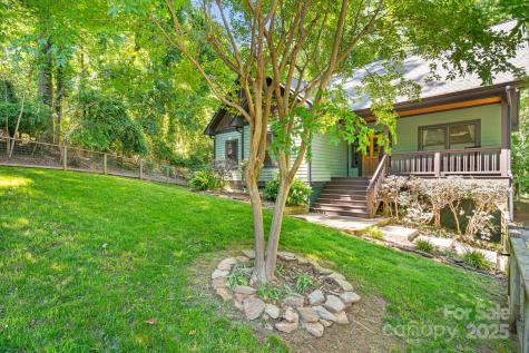 6 Woodland Road W Asheville NC 28806