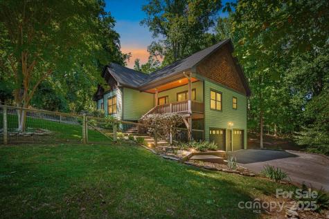 6 Woodland Road W Asheville NC 28806