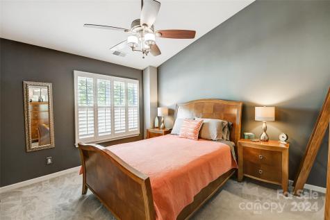 10041 Treeside Lane Matthews NC 28105