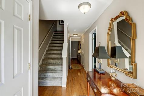 10041 Treeside Lane Matthews NC 28105