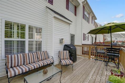 10041 Treeside Lane Matthews NC 28105