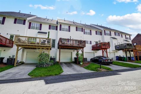 10041 Treeside Lane Matthews NC 28105